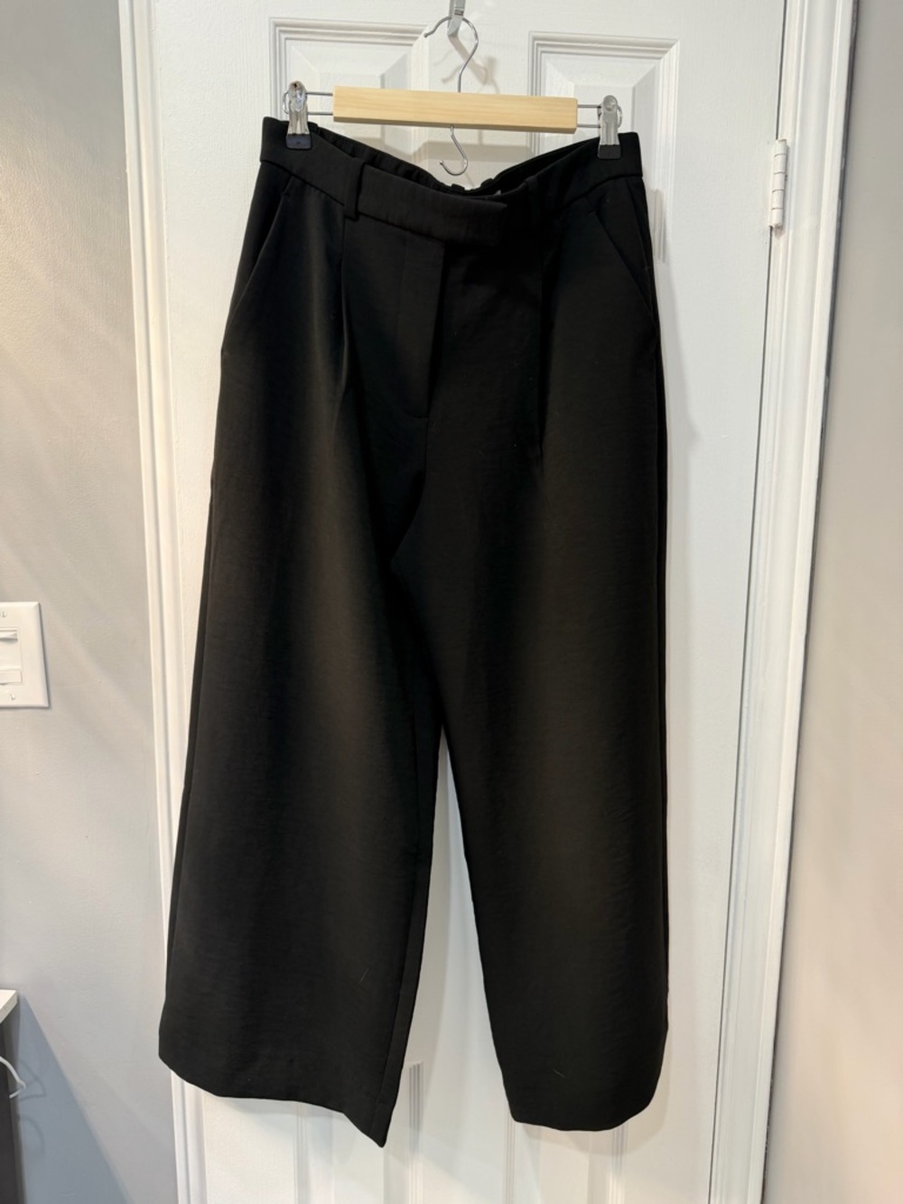 Abercrombie & Fitch Women’s SHORT Black Wide-Leg Dress Trousers